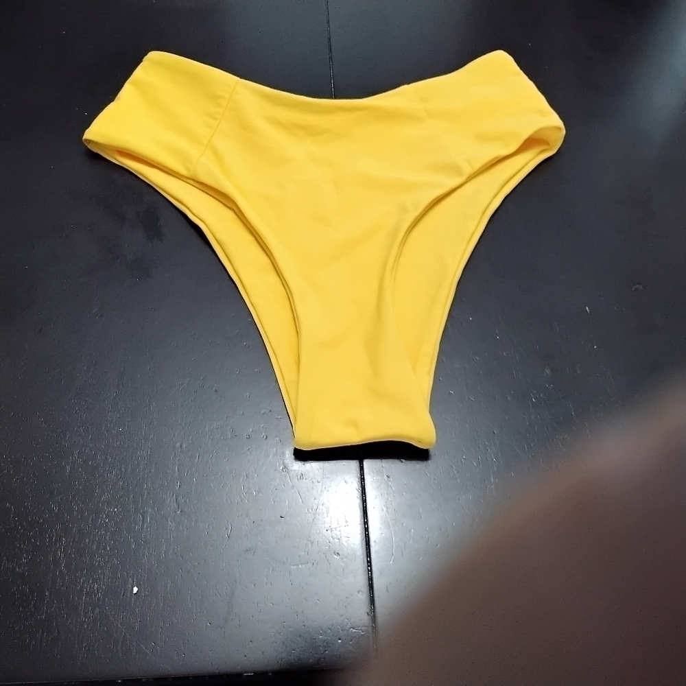 Zaful Yellow Bikini Bottoms Size 6